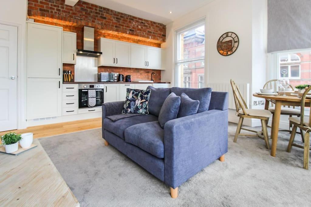 Spacious City Centre Lace Market Apartment Nottingham Exterior photo